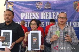 Monitor judi online di Indonesia melalui RT dan RW efektif