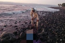 Tenggelam di perairan Pulau Liran,  15 awak KM Artamoro 2 dinyatakan selamat