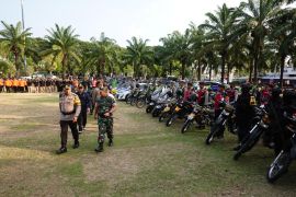 TNI-Polri minta anggota silat Madiun rayakan Suroan dengan damai