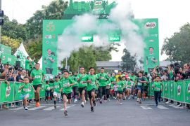 3.000 pelari ikuti "Road to MILO ACTIV Indonesia Race" di Surabaya