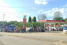 Pemda Mabar minta masyarakat Labuan Bajo tidak timbun BBM