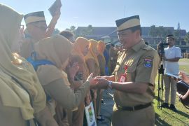 Demi mencalonkan bupati, Sekda Kabupaten Tangerang pensiun dini