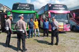 Polres Garut cek bus pariwisata pastikan tidak pasang klakson "telolet"