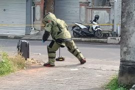 Polres Badung cari pemilik koper kosong dikira berisi bom