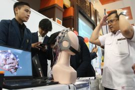 Varsities urged to help students get jobs abroad