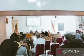 Pemerintah pasang 11 alat peringatan dini di Gunung Marapi Agam