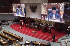 Rapat Paripurna DPR RI  setujui 26 RUU kabupaten/kota menjadi UU