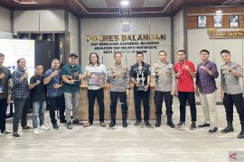 Kapolres apresiasi tim futsal Mitra Polres Balangan juara dua