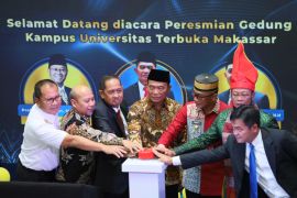Menko PMK resmikan gedung Universitas Terbuka di Makassar