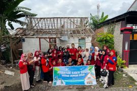 PPPK di Banyuwangi gotong royong bedah rumah tidak layak huni