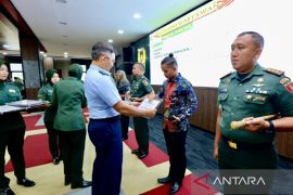 Pewarta ANTARA wakili Kodim HSU-BLG sabet juara 3 LKJ TMMD ke-120