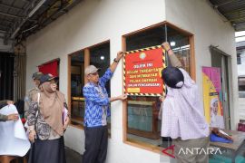 TPPD Pontianak tertibkan dan tindak tegas pelaku usaha menunggak pajak