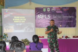 Kodim Putussibau Kalbar bekali siswa baru sekolah terkait wawasan kebangsaan