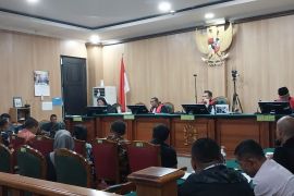 JPU  hadirkan pihak perbankan dan pengusaha dalam sidang kasus OTT AGK