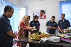 Berkunjung ke Banten, Dirkeu ANTARA Nina Kurnia Dewi jelaskan pentingnya K3