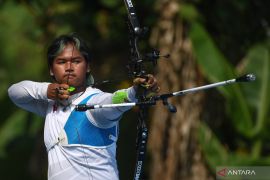 Arif Dwi ke babak 32 besar nomor individu putra Olimpiade Paris