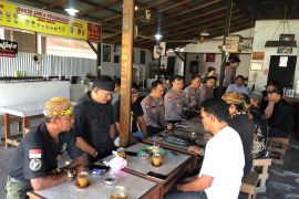 Polda Kaltara ingatkan bahaya judi online bagi warga Tanjung Selor