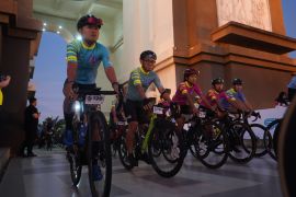 Pesepeda lintas negara ikuti "Dholo King of Mountain 2024" di Kediri