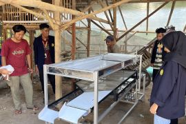 Mahasiswa Fakultas Pertanian Unej buat inovasi peternakan ayam ramah lingkungan