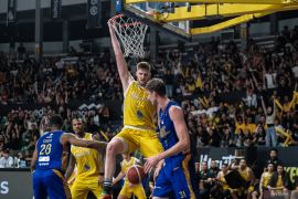 Gettys kembali ke Kesatria, duet maut dengan Barkley siap menyala