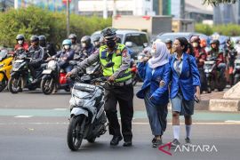 Mewujudkan polisi ideal, saatnya Polri mereformasi diri