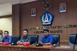 Sekretariat DPRD Banjarmasin studi banding kehumasan ke DPRD Badung Bali