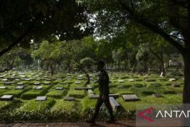 DPRD Karawang rampungkan raperda tentang pemakaman agar bisa hasilkan PAD