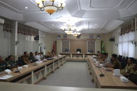 Pemkab HSS rapat persiapan tabligh akbar bersama UAS
