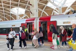 KCIC sebut kepercayaan masyarakat pakai kereta cepat Whoosh tinggi