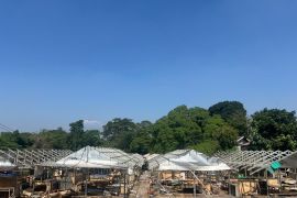 Bekas TPS Pasar Jambu Dua Kota Bogor dibongkar untuk dijadikan lahan parkir