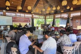 KPU Provinsi Gorontalo gelar rapat koordinasi pemutakhiran data pemilih