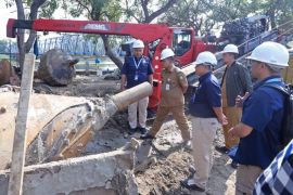 Tingkatkan distribusi air bersih, PDAM Kota Tangerang bangun pipa JDU