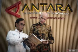 Dubes Belanda mengaku terkesan dengan ANTARA Heritage Center