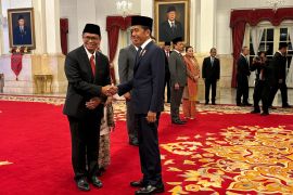 New deputy minister ensures smooth investment flow during transition