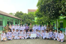 SMP Bisnis Aya Sophia gelar "Kelas Inspirasi" hadirkan Kapolsek Panongan