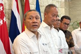 Mendag usul jalur masuk barang impor dialihkan ke luar Jawa