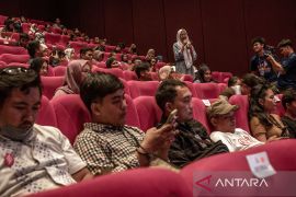 Roadshow film antikorupsi KPK di Palu Page 2 Small