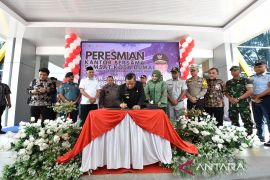 Direktur BRK Syariah hadiri peresmian Kantor Samsat Kota Dumai