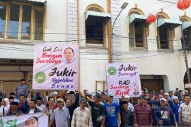 Paguyuban Juru Parkir Surabaya deklarasi dukung Eri Cahyadi di Pilkada 2024