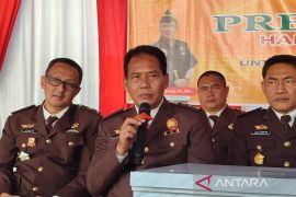 Kejati Bengkulu tahan satu tersangka korupsi jembatan Taba Terunjam