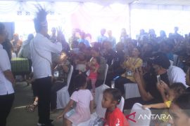 Jokowi invites Papuans to support National Immunization Week