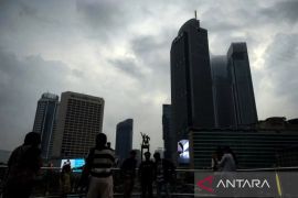 Jakarta bakal berawan tebal mulai Minggu pagi hingga siang