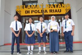 Pentas seni hingga perekaman KIA dan KTP ramaikan Hari Anak Nasional di Riau