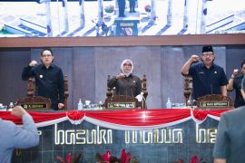 Pj Gubernur optimistis P-APBD Jatim 2024 selesai sesuai "timeline"