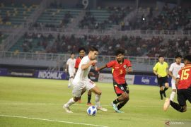 AFF U-19: Indra Sjafri katakan adaptasi Jens Raven sangat positif