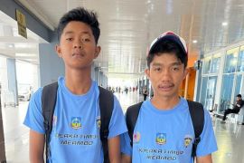 KONI Koltim sekolahkan dua pembalap muda di Doni School Sentul