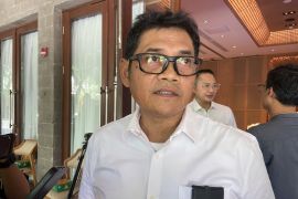 Dishub Bali usul helikopter terbang rendah juga diatur bukan hanya layangan