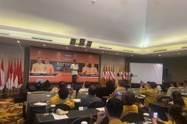 Hanura Bali hadirkan Wayan Koster ke rapimda