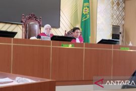 JPU pertanyakan absennya kuasa hukum terdakwa kasus anak gugat ibu