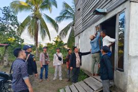 Pantarlih Kayong Utara Kalbar memperbarui data pemilih